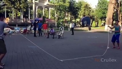 DON'T TRY THIS AT HOME!   Awesome People 2017