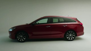 Hyundai i30 Wagon _ Estate _ Kombi Preview Exte