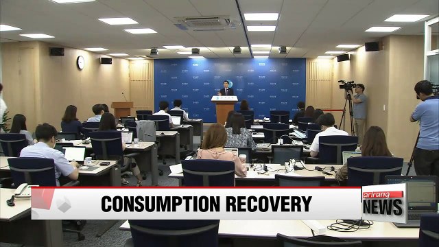 Korea's economic growth in Q2 sees glimpse of consumption recovery