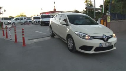 Bebek Arabasından 4 Kilogram Esrar Çıktı