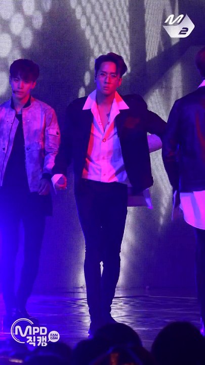 [MPD직캠] 빅스 라비 직캠 Black Out VIXX Ravi Fancam @엠카운트다운_170518