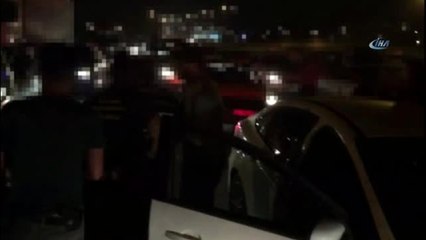 İstanbul Emniyet Müdürlüğü Narkotik Şube Müdürlüğü Ekipleri Sakarya Hendek'te Tavuk Çiftliğinde 1...