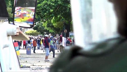 Primera jornada de huelga en Venezuela deja dos muertos