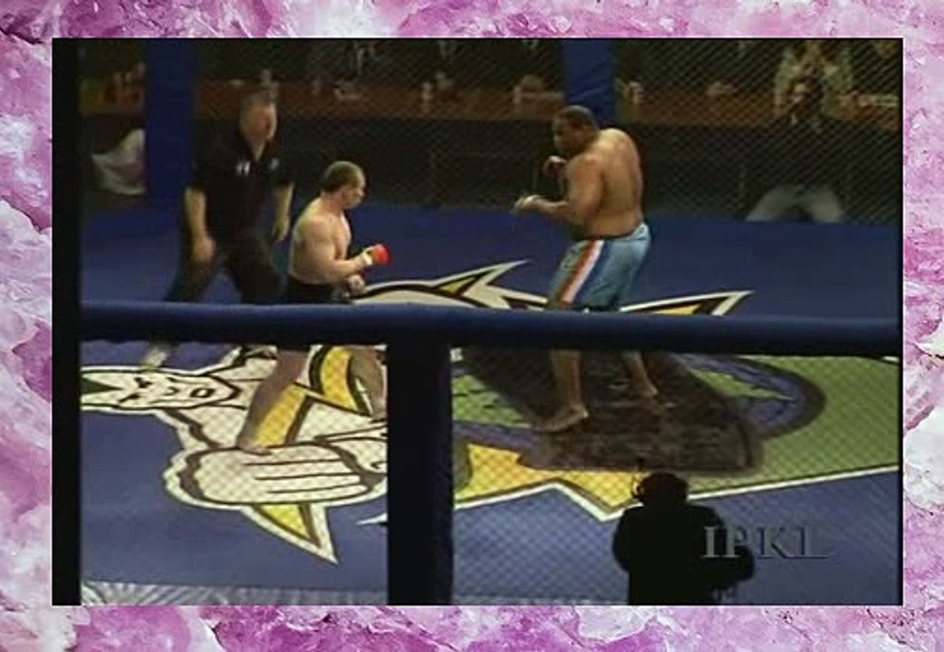Igor Vovchanchyn vs Fred Floyd.  MMA FIGHTS !