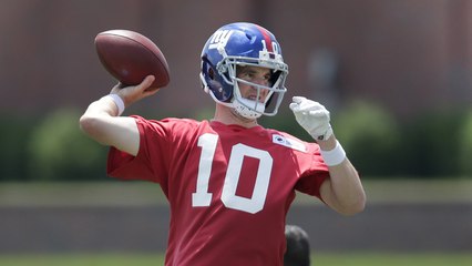 Who stops the Giants from getting to the Super Bowl?