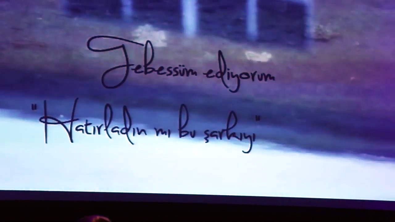 İclal Aydın - O Eski Şarkı / Unutamam Seni (feat. Koray Avcı) (Konser Video)