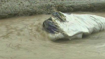 PERMBYTET KORÇA, MJAFTOJNE PAK MINUTA SHI QE TE VESHTIRESOHET LEVIZJA E MJETEVE E KEMBESOREVE LAJM