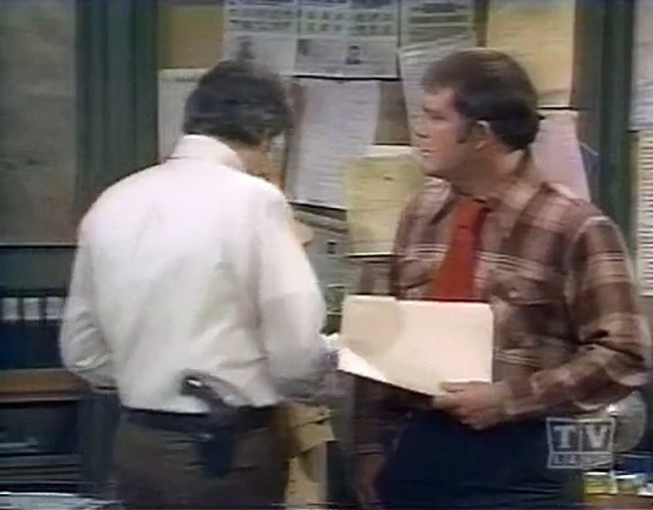Barney Miller S03E01 Evacuation