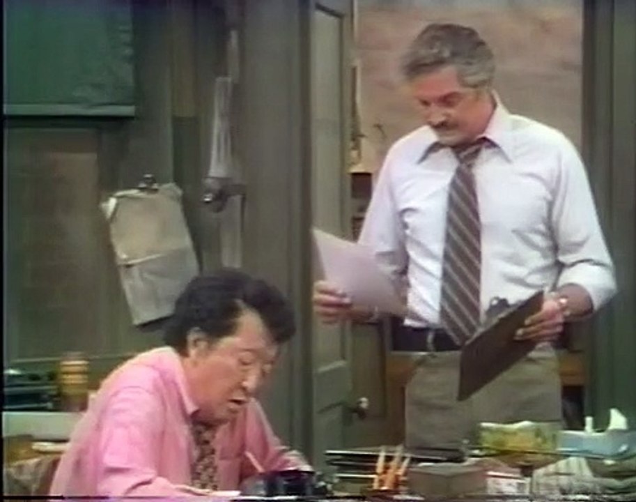 Barney Miller S04E08 Chase