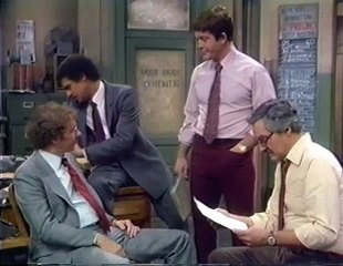 Barney Miller S07E08 Field Associate