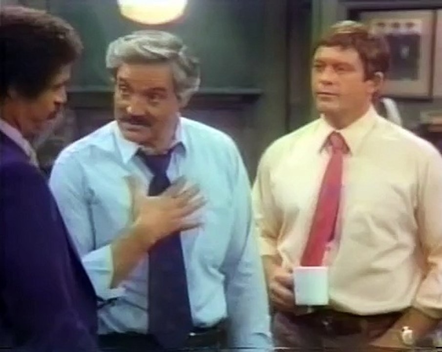 Barney Miller S07E15 Contempt pt 1
