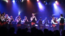 Beau spectacle à la salle de Quimperlé  , Benoîte Groult pour les mercredi musicaux   avec la Bagad Bro de Quimperlé  et le Cercle Giz'Kalon 