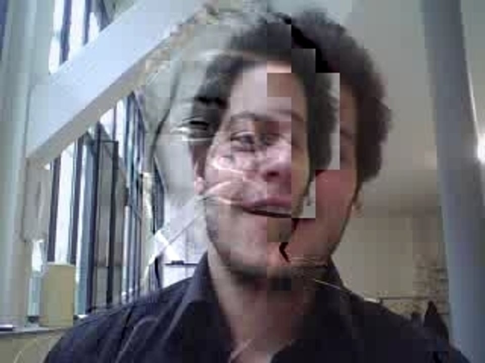 Commentaire en vidéo sur Rue89