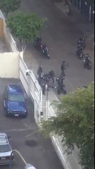 ¡Desgraciado! GNB disparó a quema ropa a joven que se encontraba protestando en el sector de Bello Campo en Caracas