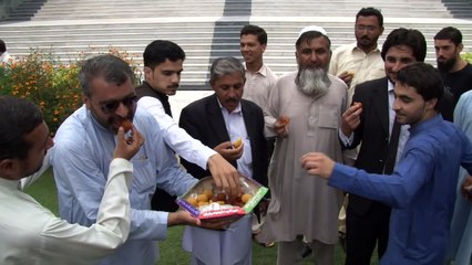 Paquistão desabilita premiê por corrupção