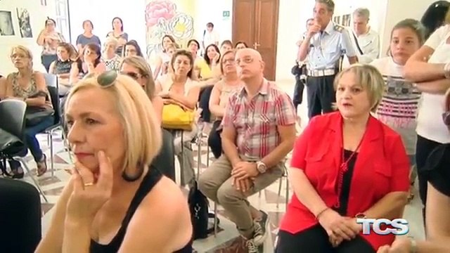 Protesta degli operatori delle cooperative tre stipendi in arretrato