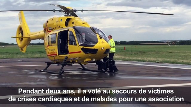 Londres: William pose son hélicoptère pour son rôle de prince