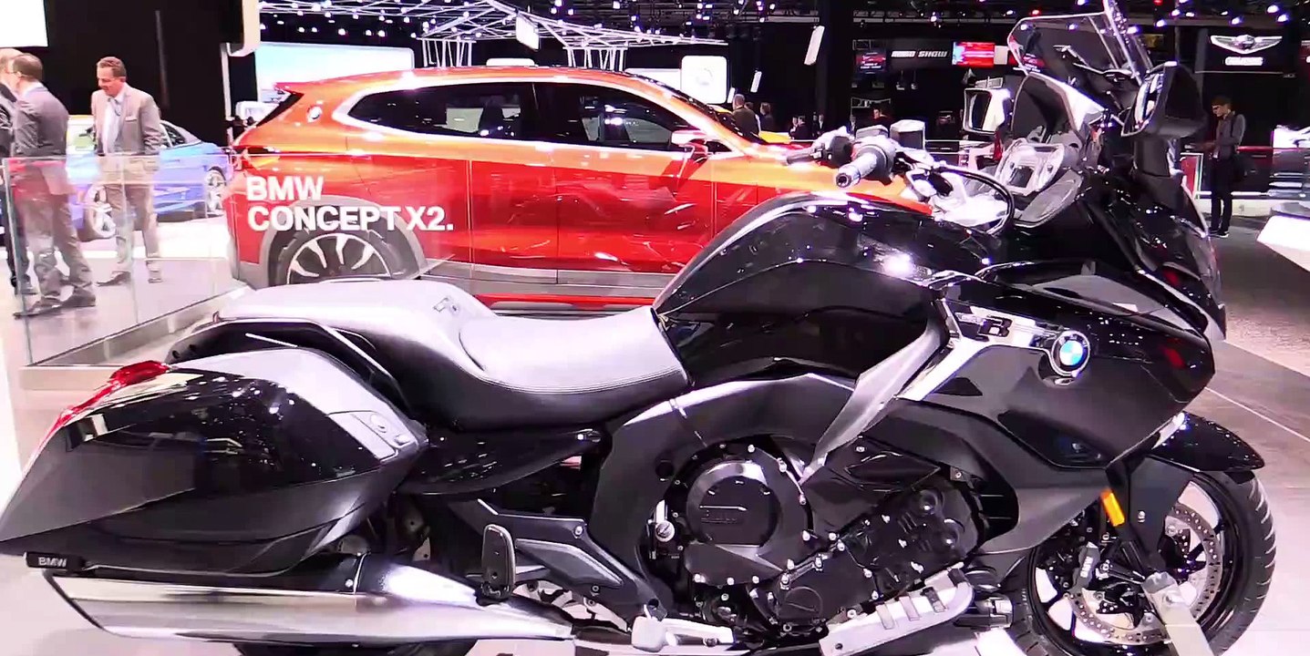 2017 BMW K1600B - Walkaround - 2017 Detroit Auto Show