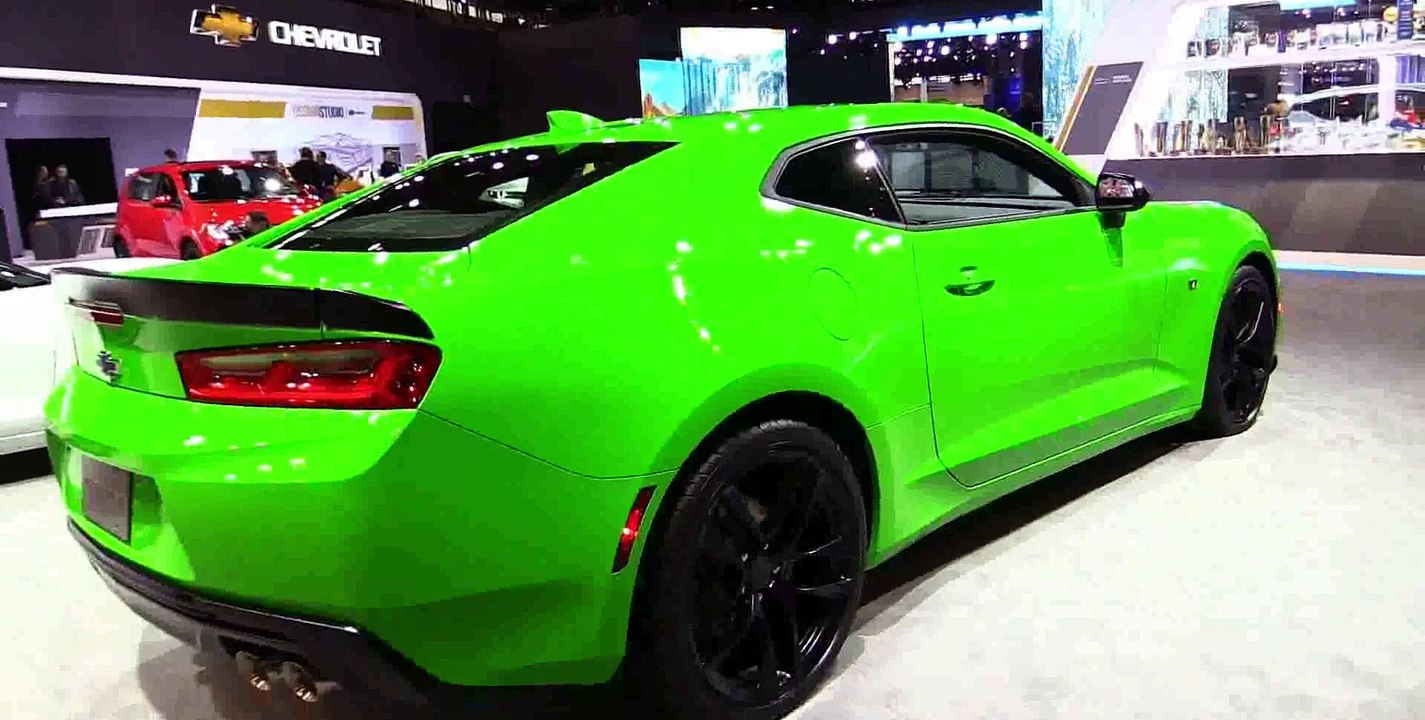 2017 Chevrolet Camaro - Exterior and Interior Walkaround - 2017 Chicago Auto Show