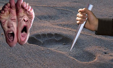 Kinh dị dùng đuôi cá đuối đâm vào dấu chân của kẻ thù sẽ bị thối rữa.