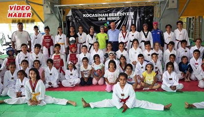 (28 Temmuz 2017) BAŞKAN ÇOLAKBAYRAKDAR, YAZ KURSLARI’NA GELEN ÇOCUKLARI ZİYARET ETTİ