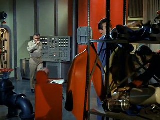 Voyage To The Bottom Of The Sea S03E18  The Fossil Men