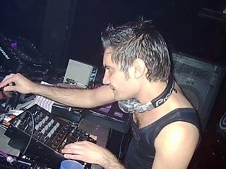 DJ SANNY J IO CREDO