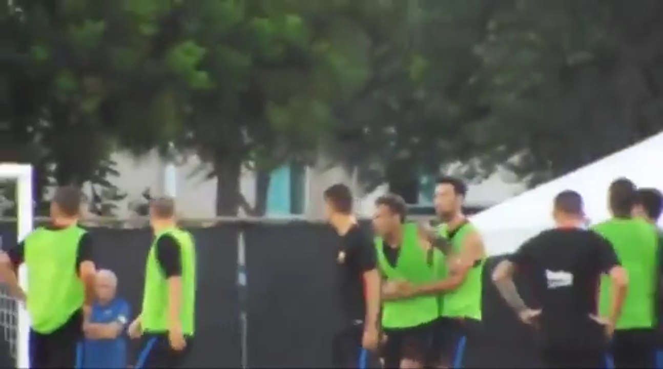 Neymar Fights With Nelson Semedo In Barcelona's Training!