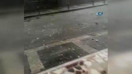 İstanbul'da Yumruk Büyüklüğünde Yağan Dolu Kamerada
