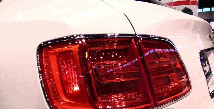 2017 Bentley Bentayga - Exterior and Interior Walkaround - 2017 Chicago Auto Show