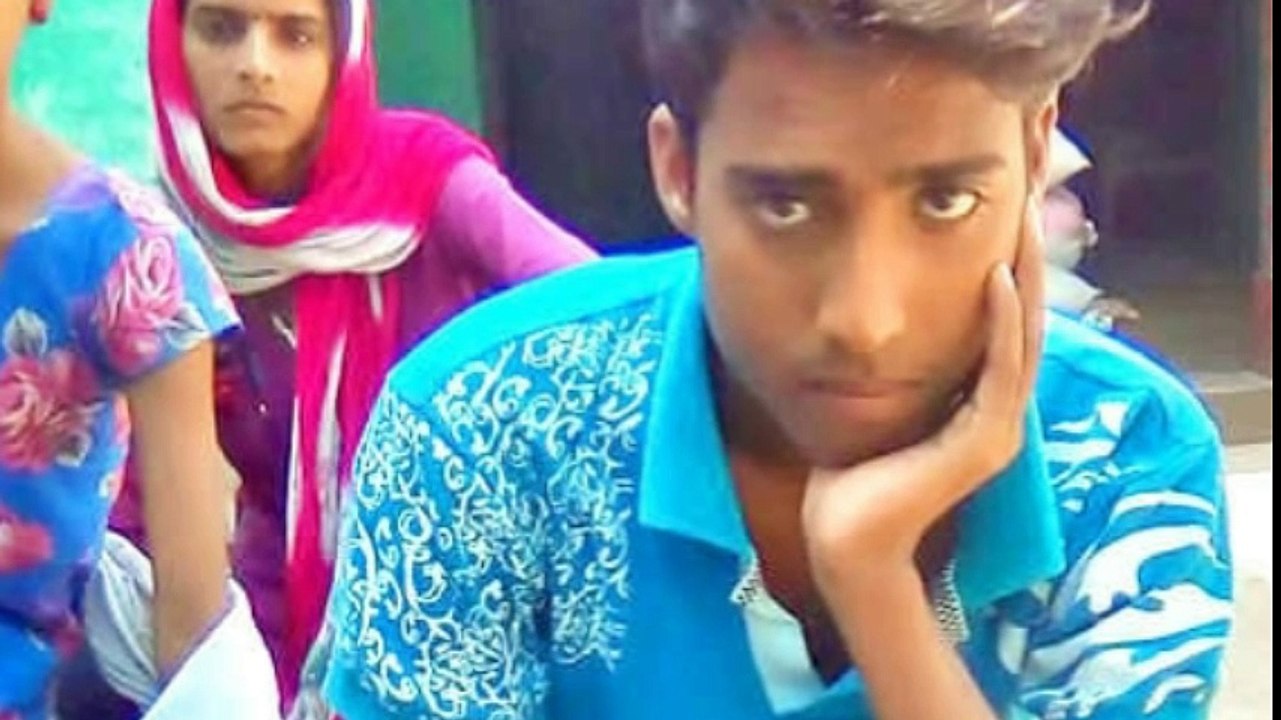 7 महीने में सांप ने लड़के को कटा 30 बार - बताया आखिर कैसे छूटा पीछा
