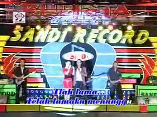 Menunggu - Ratna Antika