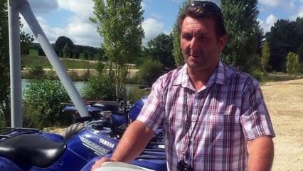 Séance de jetski sur un lac à Saint-Vallier