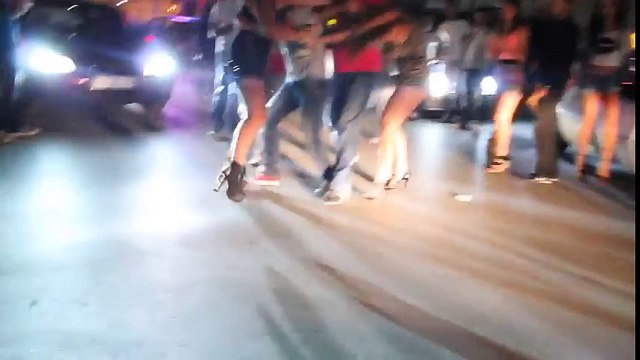 “O ti q**** robt”, plas sherri mes vajzave pasi dalin të bëra tapë nga lokali i natës