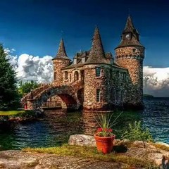 Beautiful Castles Around The World - Mind Blowing Facts