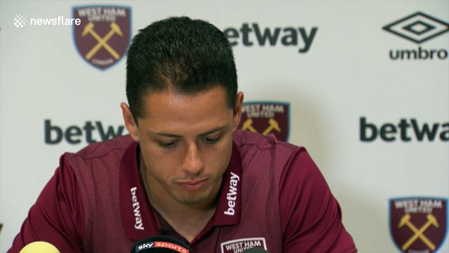 Hernandez appears delighted by West Ham move