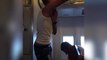 Un ivre dans un avion prend une petite correction après avoir manquer le respect des passagers russes