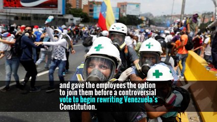 U.S. Orders Relatives of Embassy Staff in Venezuela to Leave Country