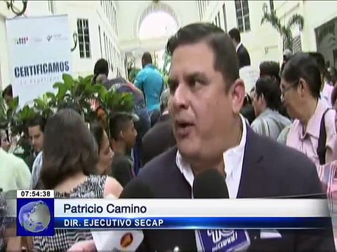 SECAP y Prefectura del Guayas realizan apertura de feria de emprendimiento y firma de convenios de cooperación institucional