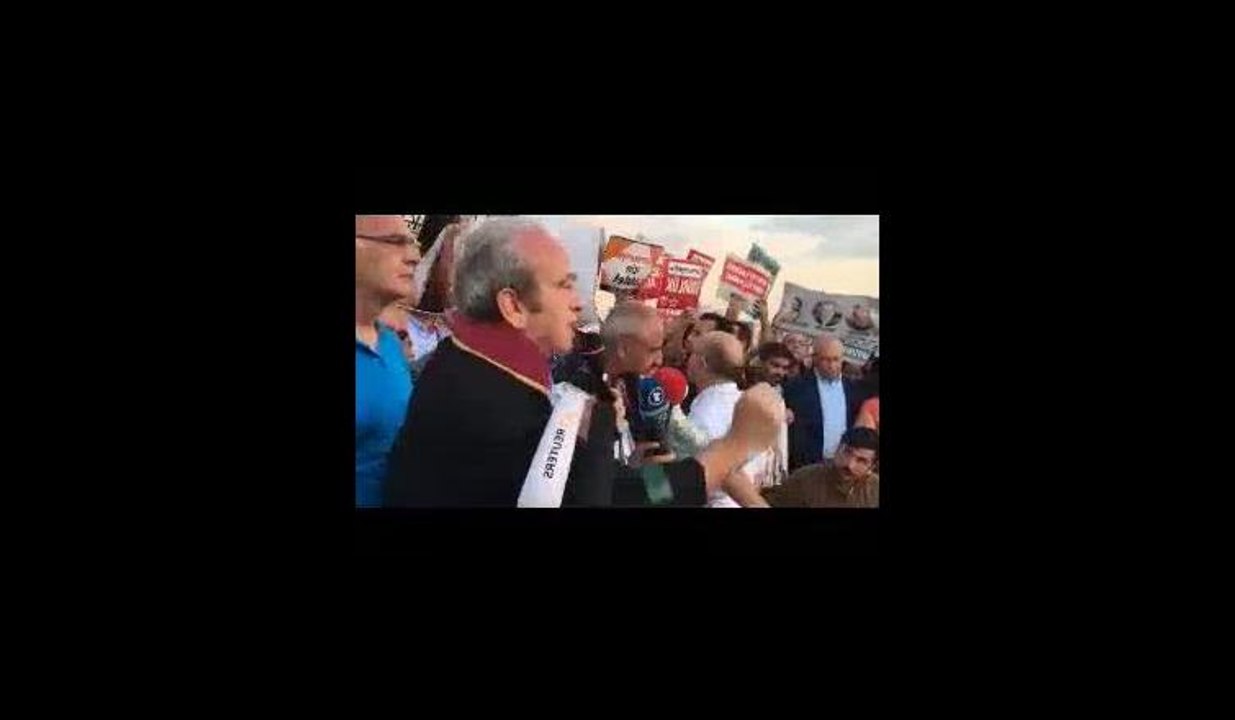 Cumhuiyet Davası'nda ara karar sonrası avukatlardan açıklama