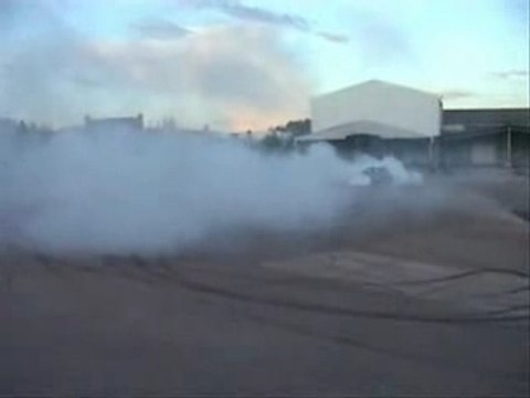 Lim passe moi - dérapage en voiture