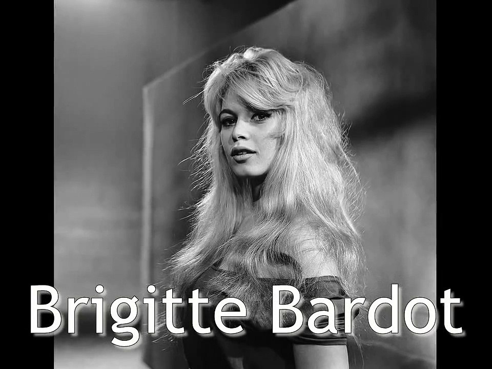 Actors & Actresses -Movie Legends - Brigitte Bardot (Desire)