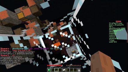 Minecraft: SkyWars | Бия ги само с ЛЪК