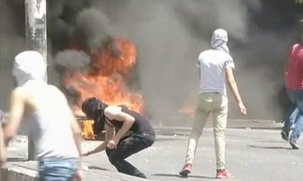 Warga Israel Protes Kebijakan Hingga Berujung Bentrok