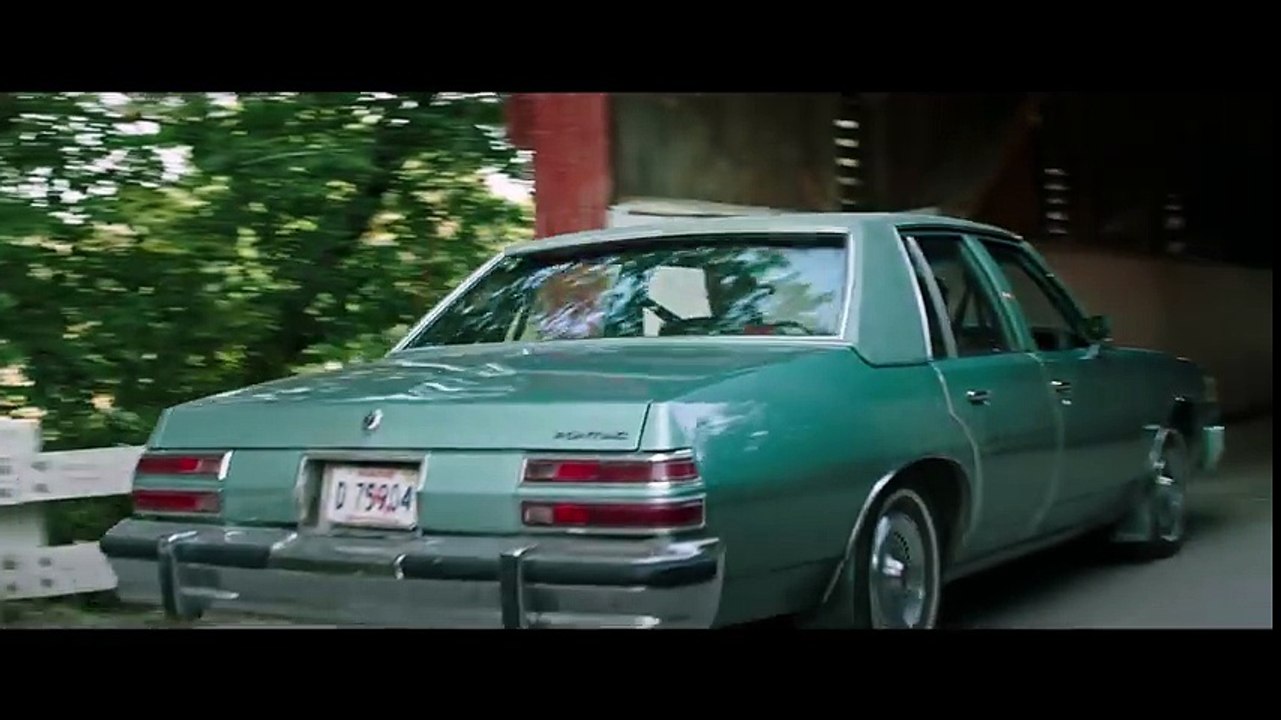 IT - Official Trailer 1