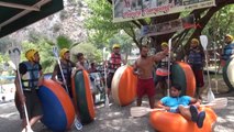 Antalya Saklıkent'te Rafting Keyfi