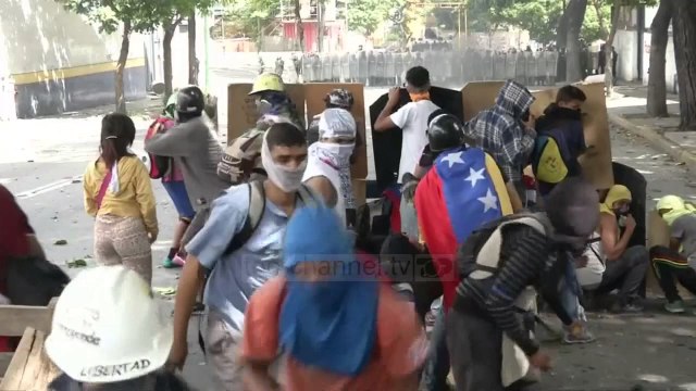 Presidenti i Kolumbisë: Nuk do të njohim votimin në Venezuelë - Top Channel Albania - News - Lajme