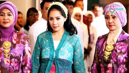 Tangga Lagu Terbaru~Raffi Ahmad & Nagita Slavina - Kamulah Takdirku