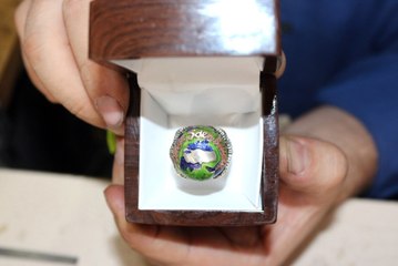 Konyalı Tasarımcıdan Erdoğan'a "Dünya 5'ten Büyüktür" Yüzüğü