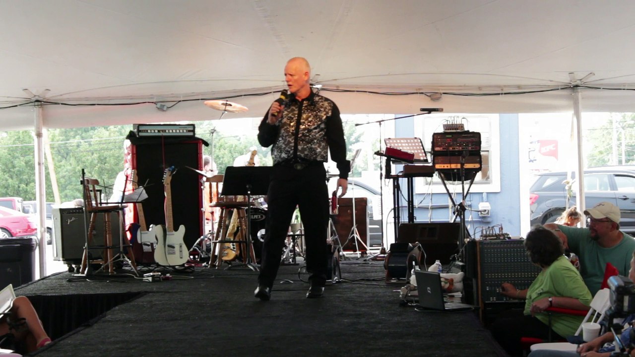 Chris Drummond sings 'My Boy' Elvis Week 2014 video